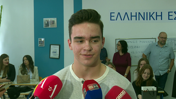 Foto: RTV Doboj: Dušan Popović, učenik četvrtog razreda Ekonomske škole iz Sremske Mitrovice